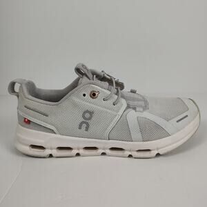On Cloud Sky athletic casual running shoes youth 4 / womens 5.5